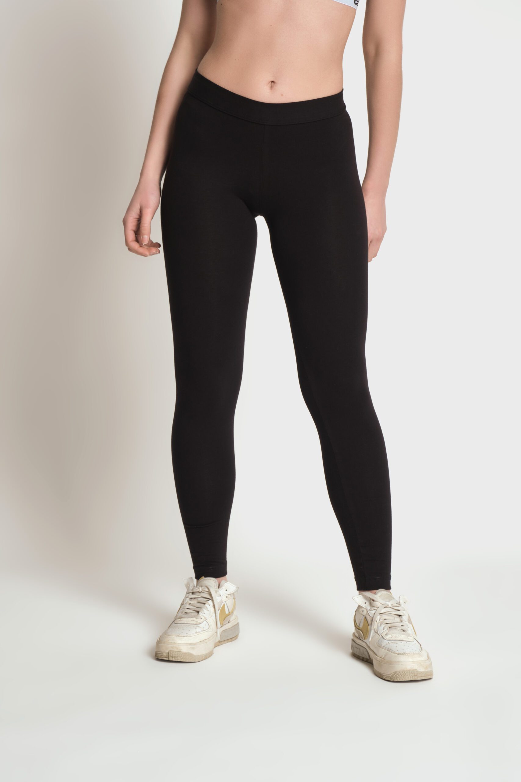 LEGGINGS IN COTONE BIELASTICO 4 1856