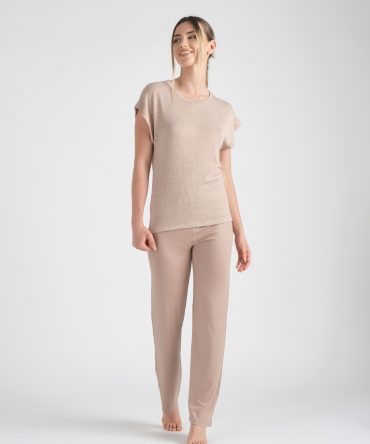 Hoomewear maglia mezza manica in tessuto lurex, pantalone tinta unita in viscosa